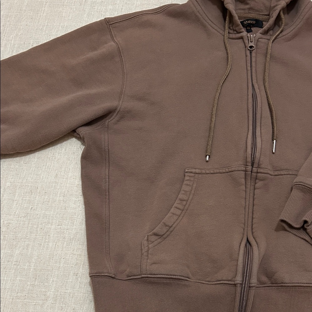 Quince Hoodie Women’s XS Taupe Organic Cotton Zip Up Super Soft - Picture 3 of 12